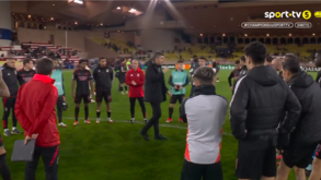 «Não era aqui que ia ficar decidido»: as palavras de Bruno Lage na roda final do Benfica