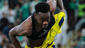 A crónica do Al Ahli-Al Nassr, 2-3: Jhon Durán é galático