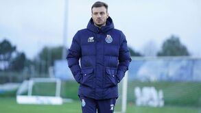Só três ausentes na comitiva do FC Porto que rumou ao Algarve