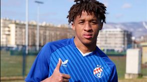Oficial: Cardoso Varela reforça Dínamo Zagreb