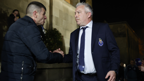 Sem Villas-Boas, plantel do FC Porto marcou presença no velório de Pinto da Costa: veja as imagens