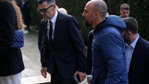 De Sérgio Conceição a Pepe: Igreja das Antas enche-se de figuras do futebol para funeral de Pinto da Costa