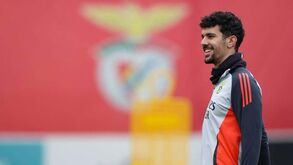 Benfica prepara receção ao Monaco com Tomás Araújo integrado no treino