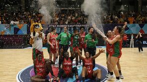 Seleção feminina sobe seis lugares no ranking mundial