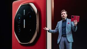 HUAWEI Mate XT com ecrã tripartido apresentado a nível global