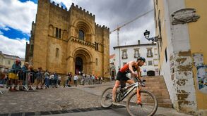 Europeu de triatlo multisport em Coimbra nomeado para melhor prova do ano
