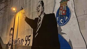 Colectivo Ultras 95 homenageiam Pinto da Costa