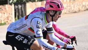 Rui Costa vai tentar completar no Giro a trilogia de etapas em grandes Voltas