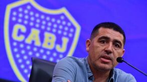 Riquelme foi ao balneário do Boca e não poupou ninguém: «Fomos um desastre»