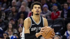 Wembanyama deverá falhar o resto da época devido a uma trombose venosa