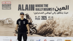 Alexandre Pinto e Bernardo Oliveira furaram no prólogo do Abu Dhabi Desert Challenge