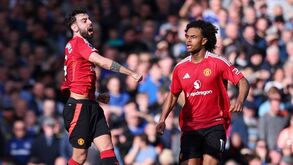 A crónica do Everton-Manchester United, 2-2: anda a brincar com o fogo
