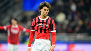 Jornalista italiano arrasa João Félix: «É tão bonito quanto inútil»