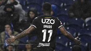 Umaro embala para ganhar corrida na frente
