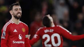 A crónica do Man. United-Ipswich Town, 3-2: Red Devils sobrevivem às trapalhadas
