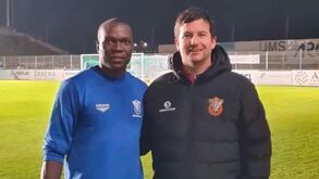 Ex-portista Aboubakar 'apanhado' a treinar no... Rebordosa