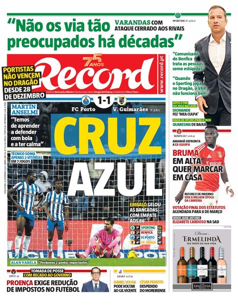 Descarregar capa em PDF de alta resolução