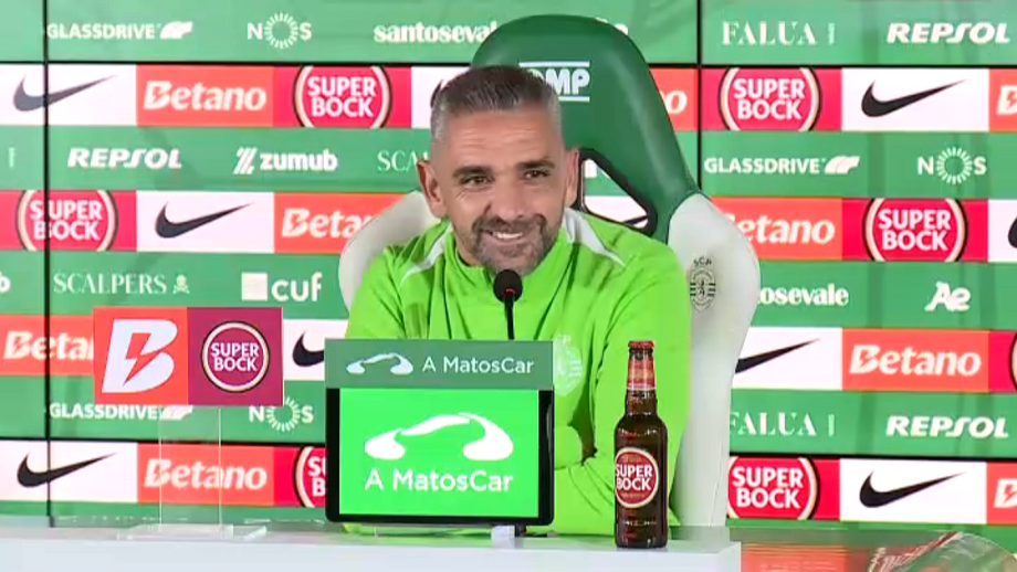Treinador do Sporting fala sobre a utilização do avançado sueco