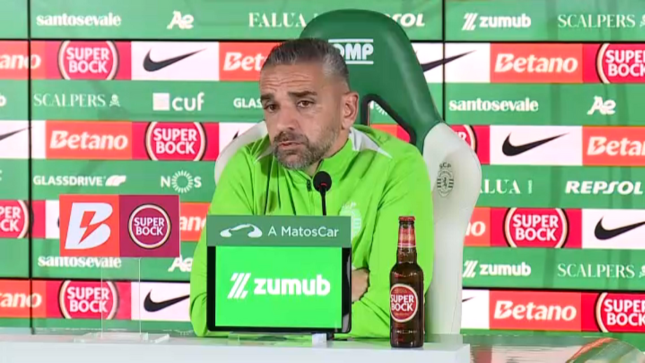 Treinador do Sporting comentou mexidas no plantel do rival