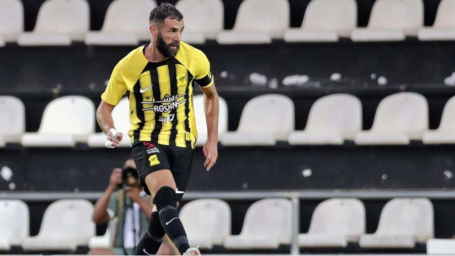 Karim Benzema ao serviço do Al Ittihad