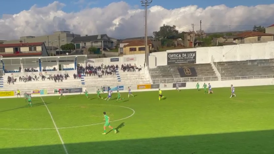 João Querido autor de uma autêntica obra de arte no encontro contra o Canidelo, da Liga Pro da AF Porto