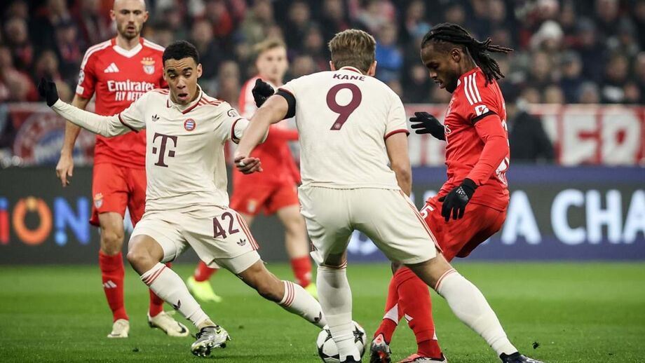 Diante do Benfica, bávaros atuaram com a camisola alternativa mesmo sendo a equipa visitada