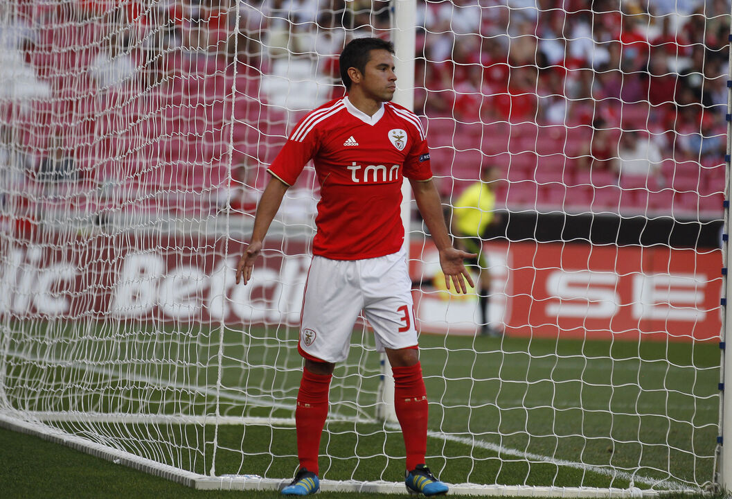 Saviola em ação pelo Benfica