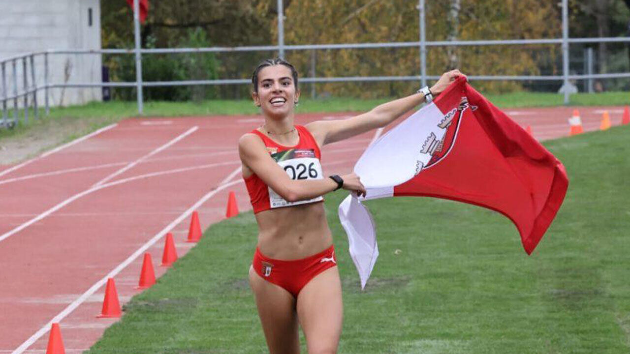 Mariana Machado a chegar à meta