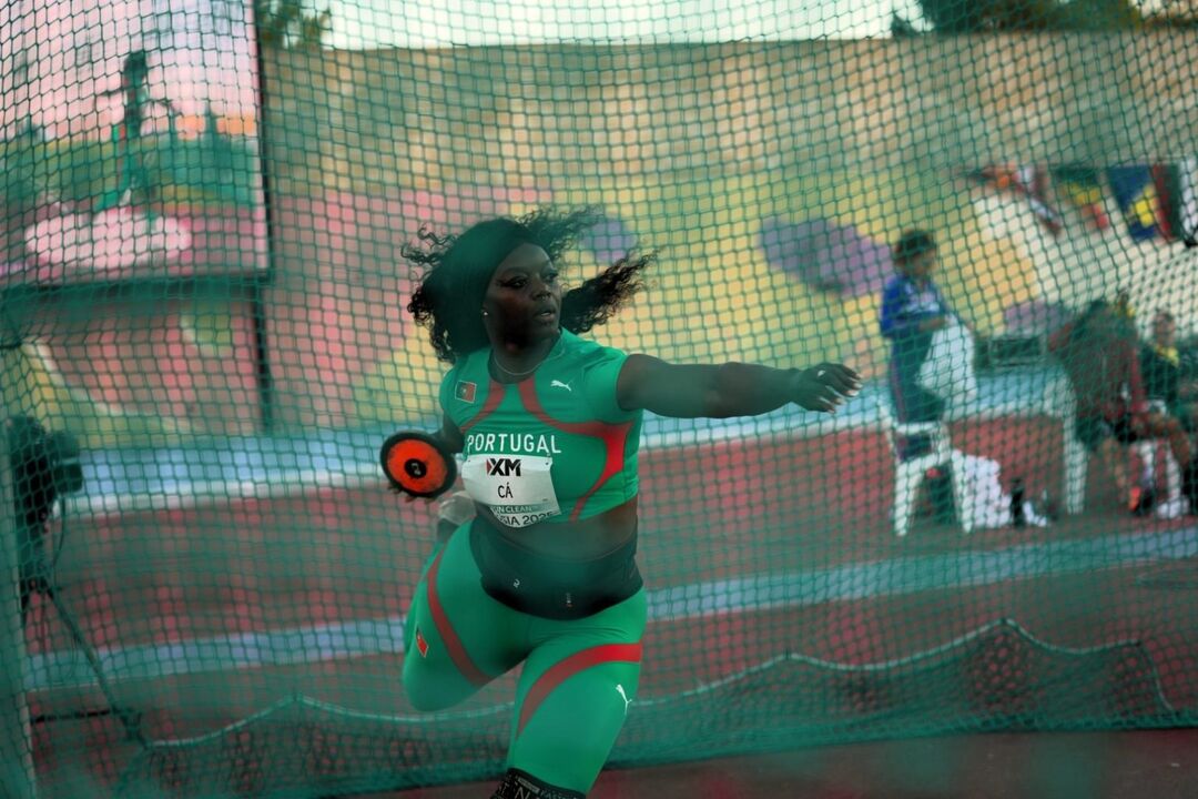 Liliana Cá conquista medalha de prata no lançamento do disco na Taça da Europa
