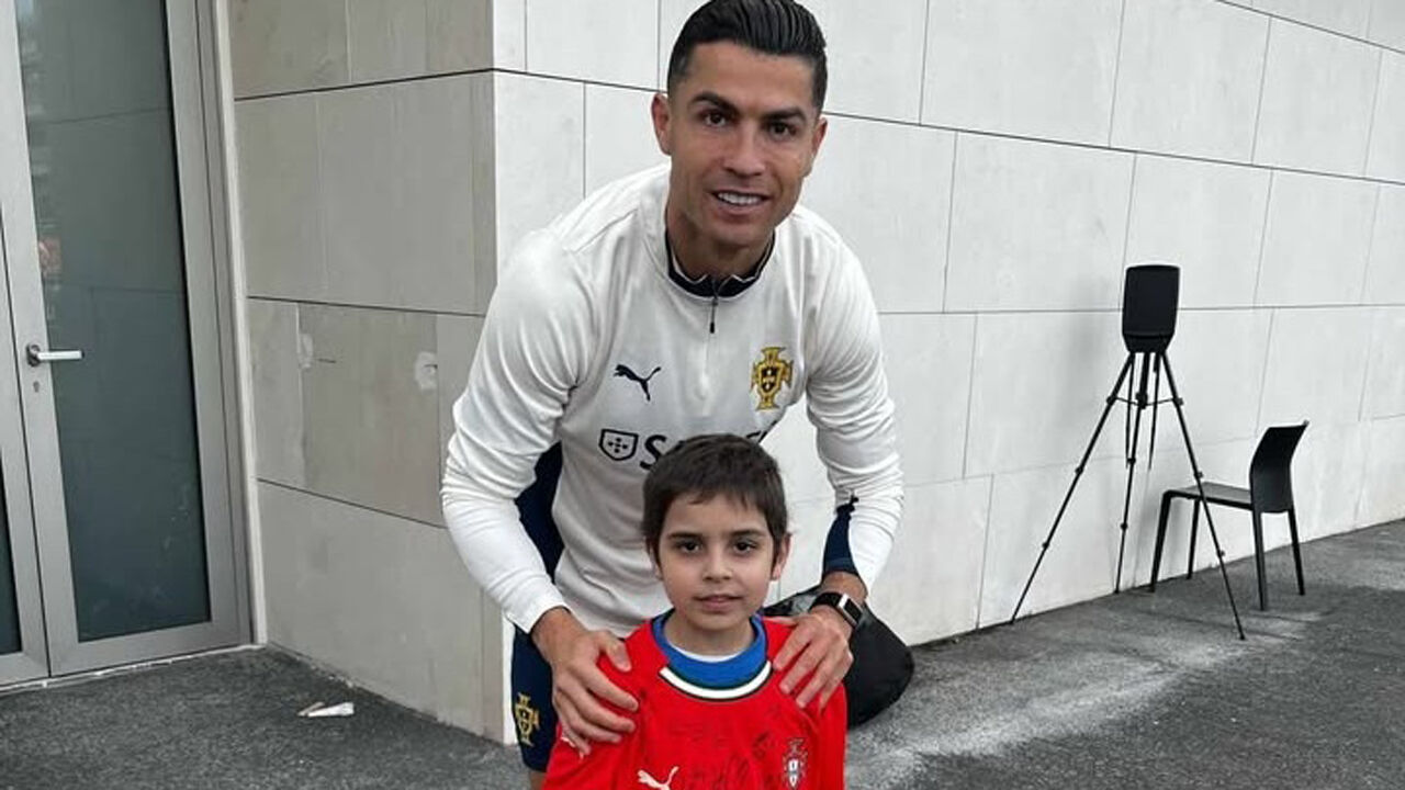 Cristiano Ronaldo com o pequeno Diogo