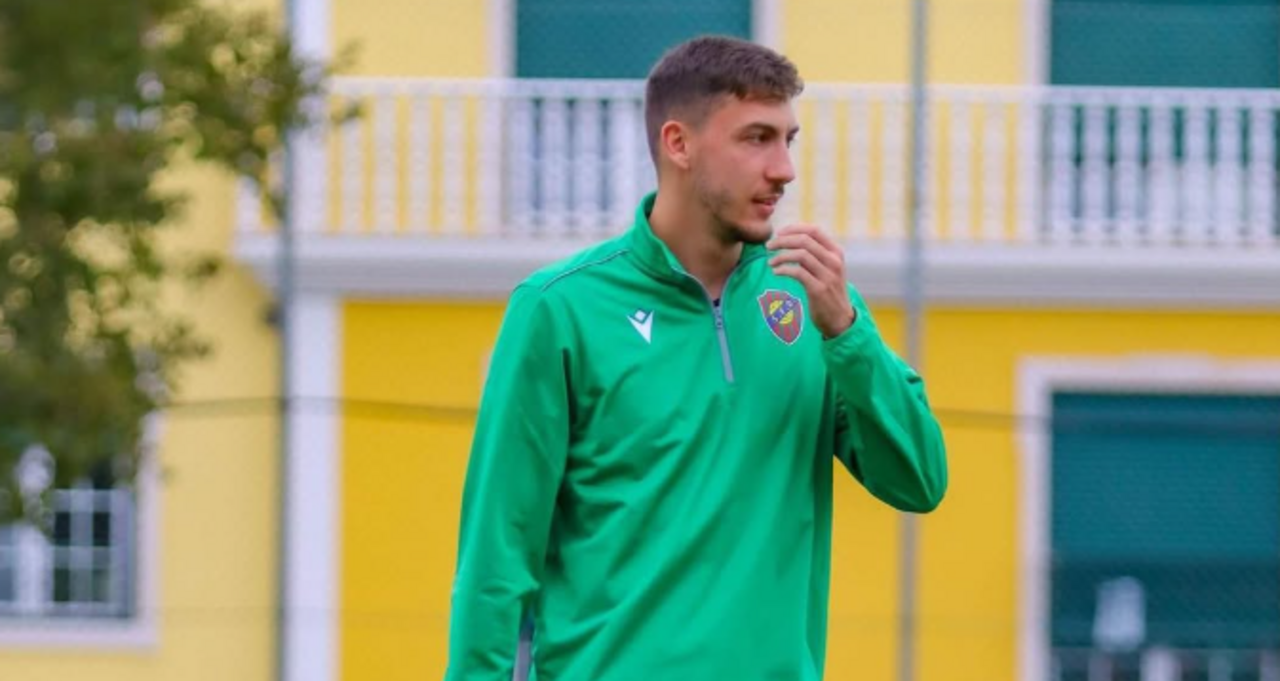 Filipe Costa no Damaiense