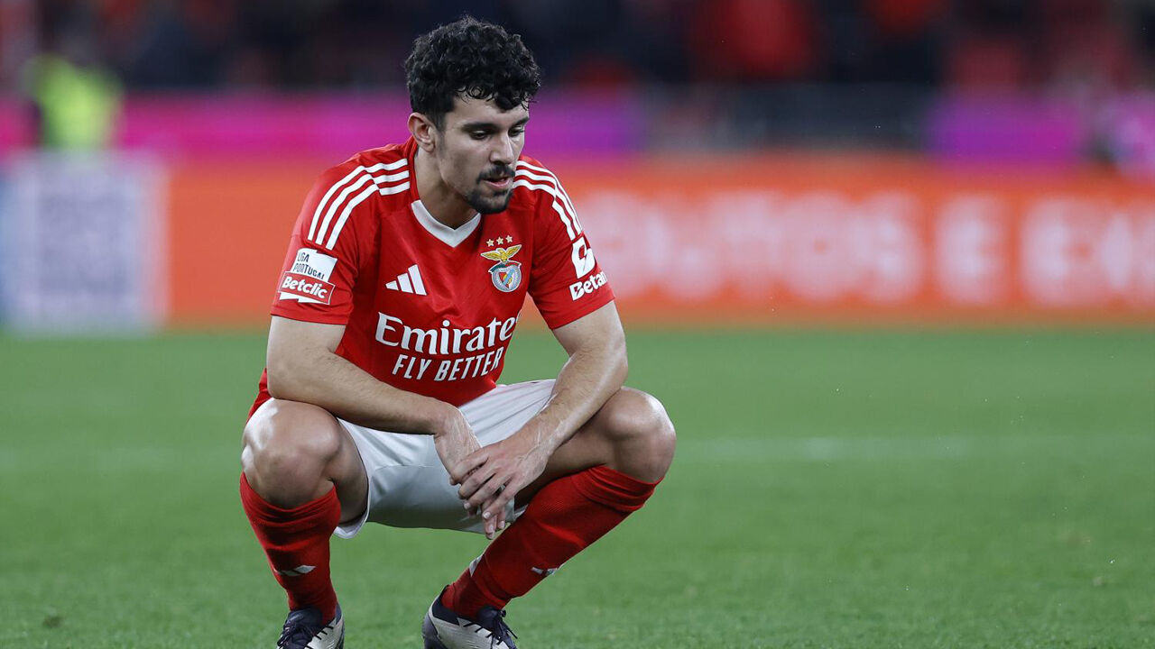 Tomás Araújo ficou fora da convocatória de Roberto Martínez