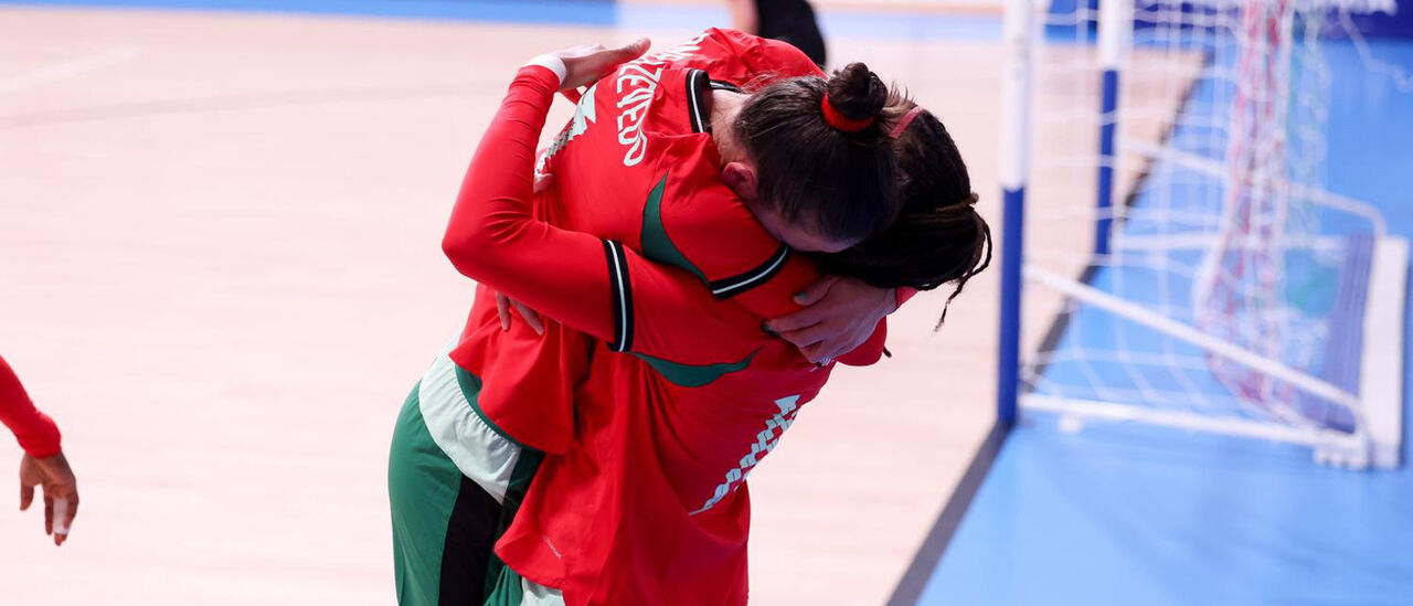 Portugal arrancou com o pé direito a ronda de Elite do apuramento para o Mundial de futsal feminino