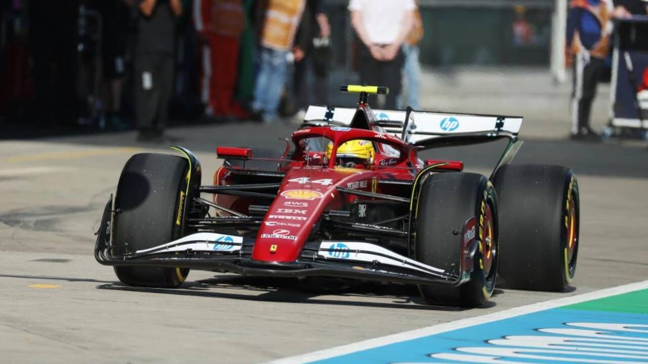 Lewis Hamilton garante a 'pole' para a corrida sprint do GP da China
