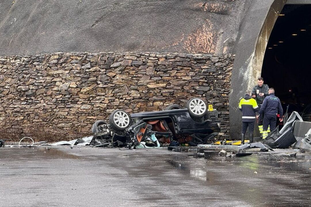 Jovem de 19 anos morre em despiste seguido de capotamento