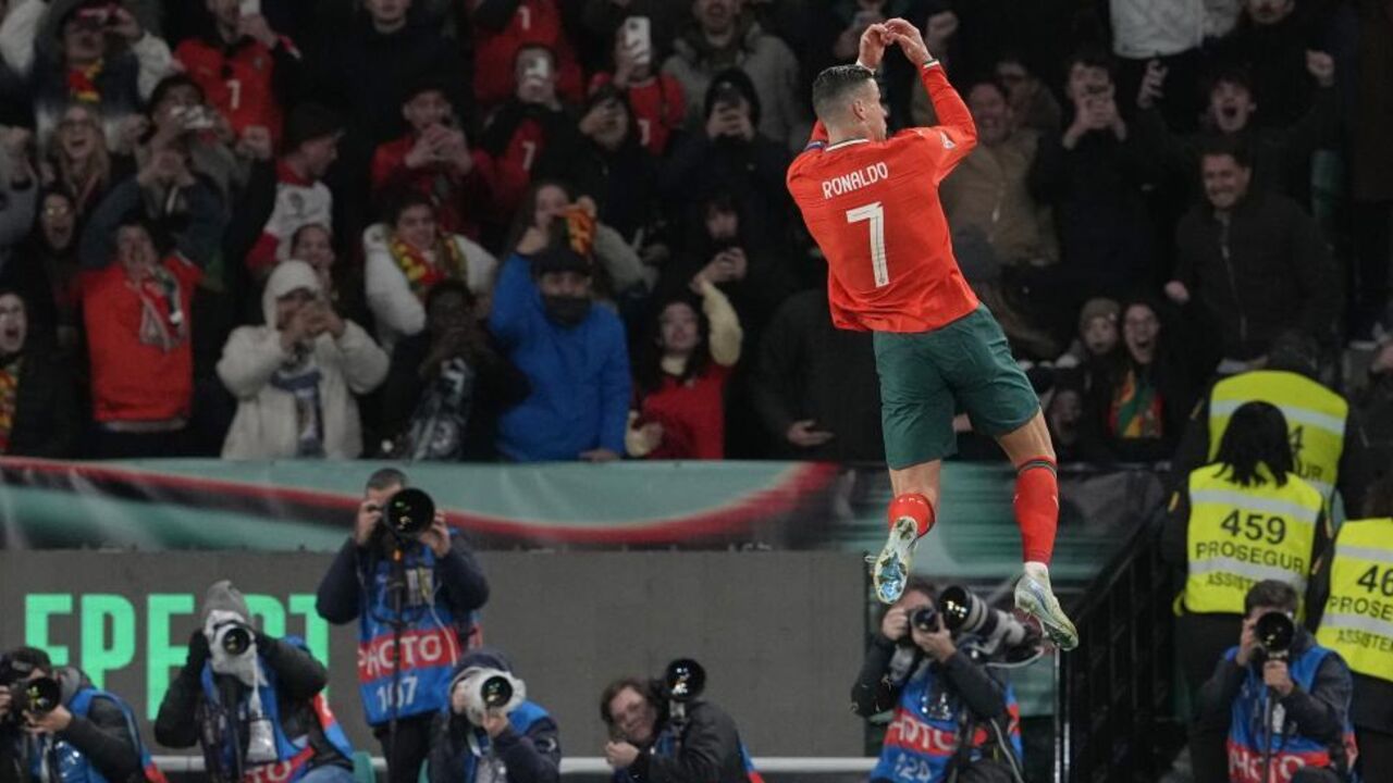 Cristiano Ronaldo no Portugal-Dinamarca