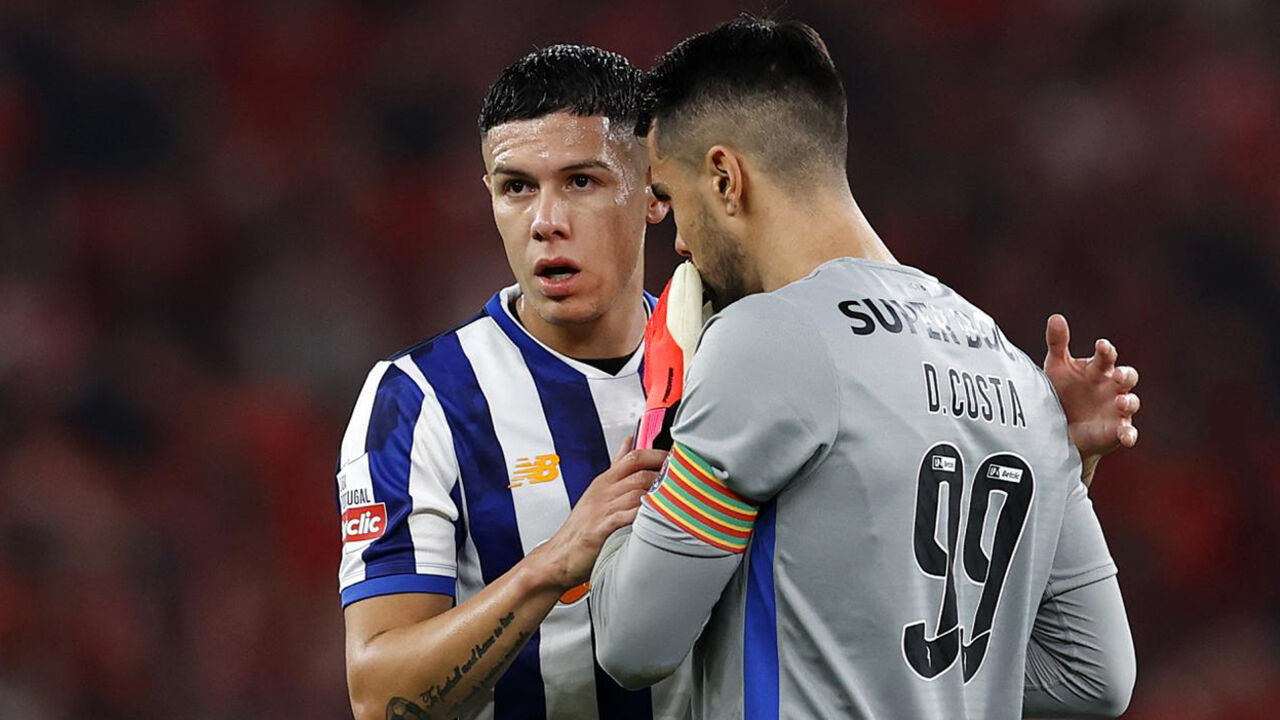 Diogo Costa e  Nehuén Pérez são os dois  jogadores do FC Porto  com maior sobrecarga