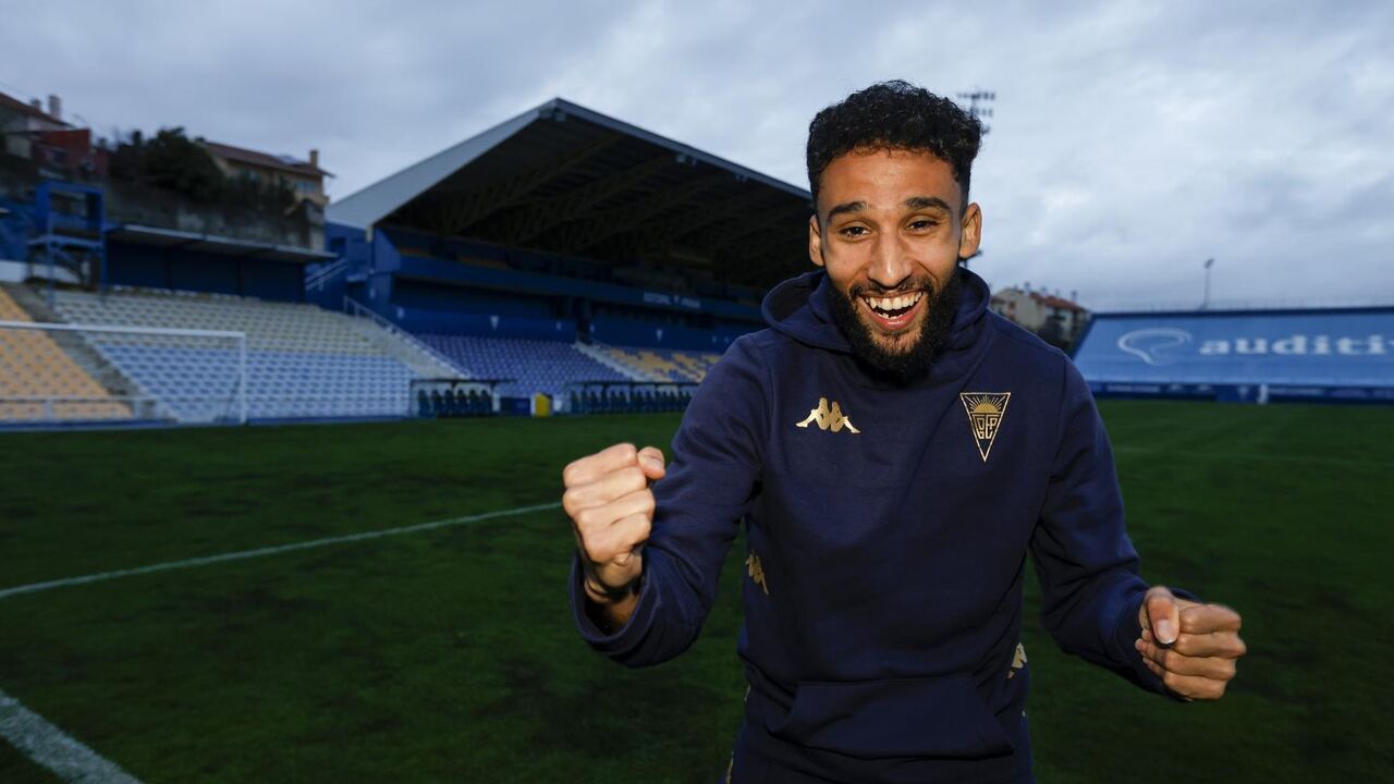 Rafik Guitane mostrou boa-disposição a Record