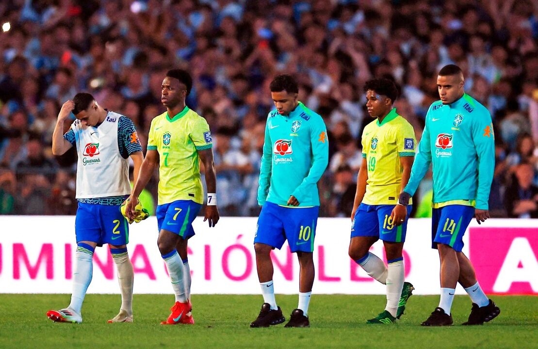 Tristeza após desaire com Argentina