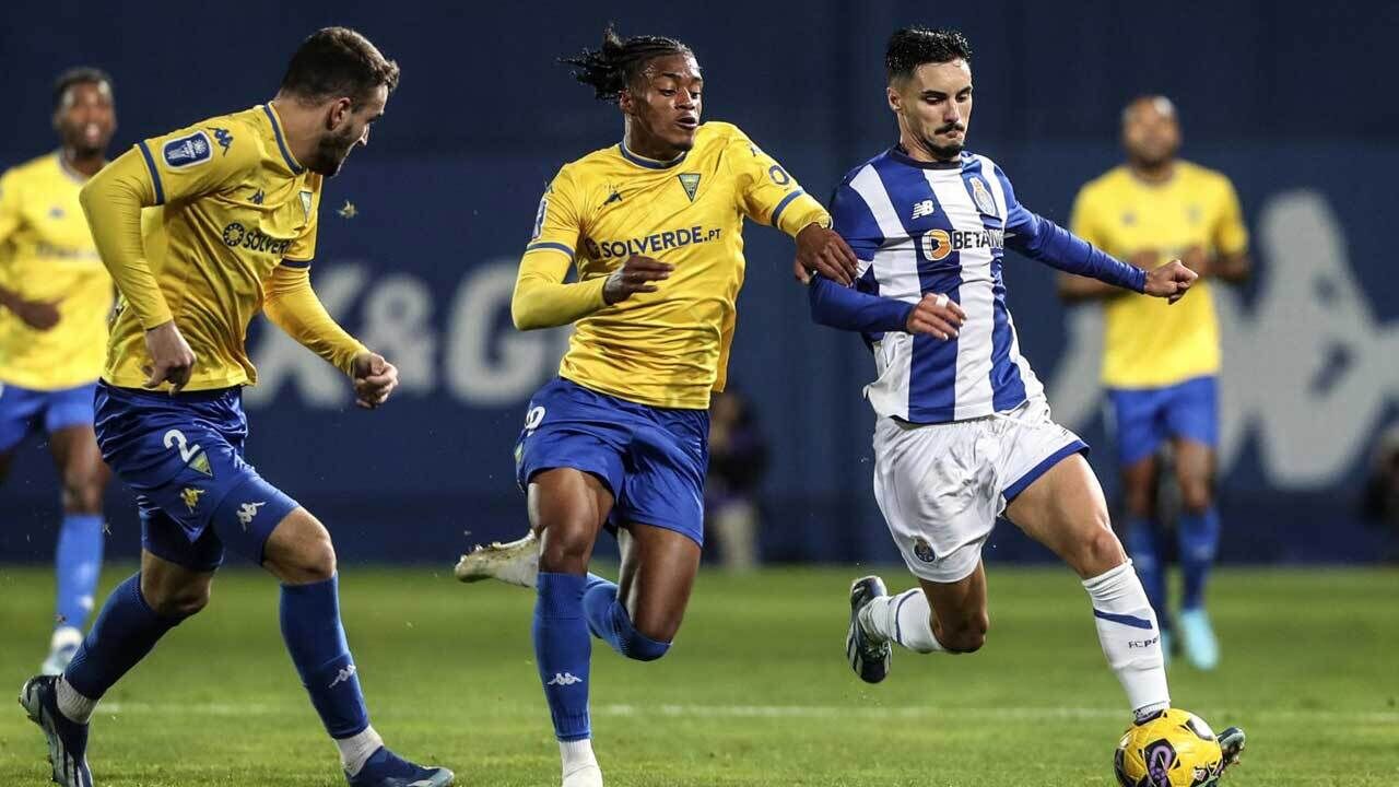 Eustáquio num Estoril-FC Porto de 2023
