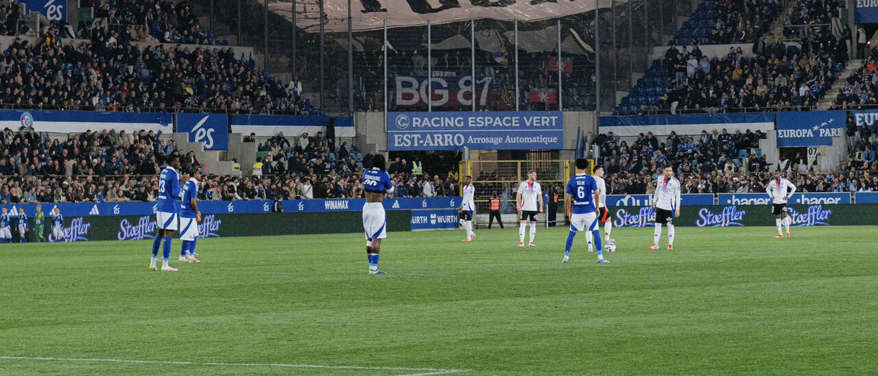 Paulo Fonseca não esteve no banco do Lyon