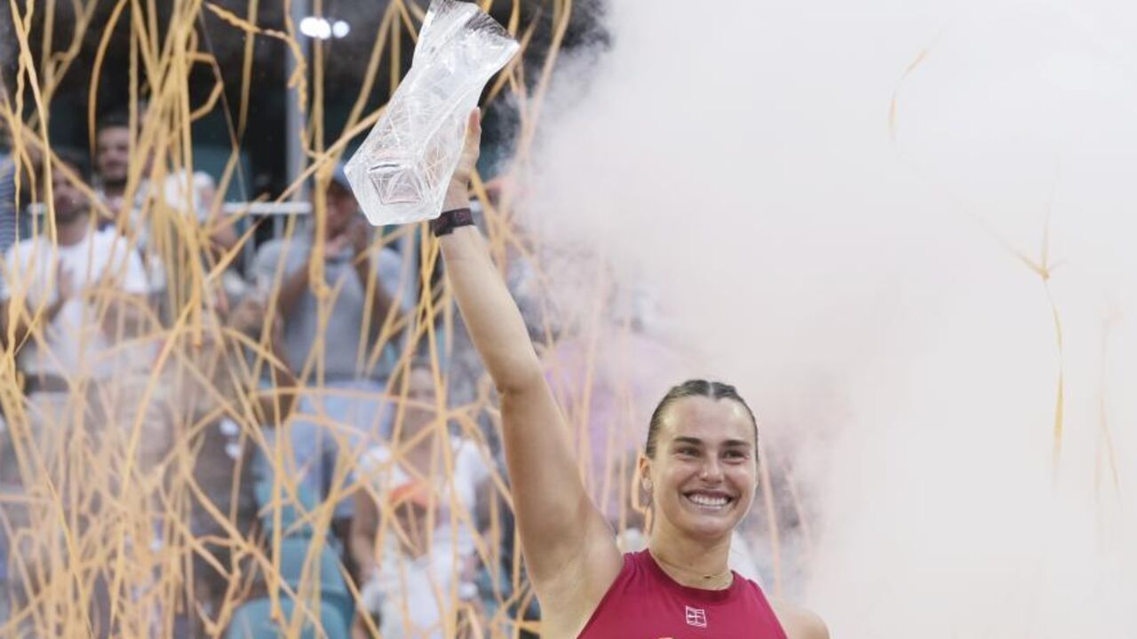 Sabalenka festeja em Miami