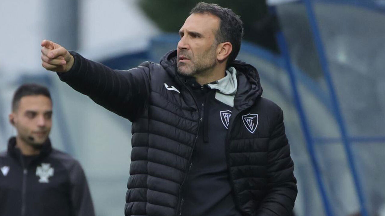 Sérgio Vieira, treinador do Ac. Viseu