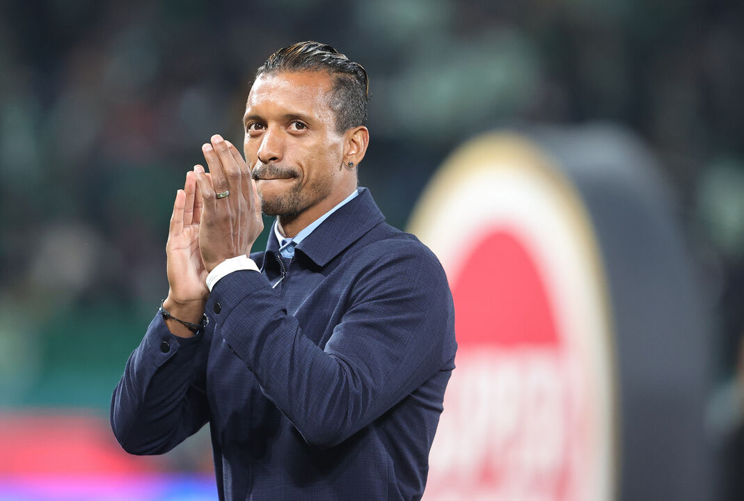 Nani no dia em que foi homenageado em Alvalade