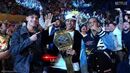 Trio do Barça foi assistir ao avento da WWE