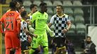 Bruno Varela alvo de insultos racistas no Estádio do Bessa