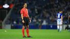 O árbitro Serdar Gözübüyük no FC Porto-Lazio da Liga Europa em 2021/22