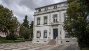 A fachada do Palacete de São Bento fotografada em 2024