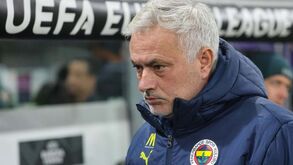 Ainda o caso Mourinho: presidente do Conselho de Disciplina da Federação Turca é... adepto do Galatasaray