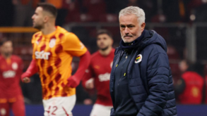 Mourinho-Galatasaray, crónica de uma guerra sem fim: «Isto tem sido dececionante»